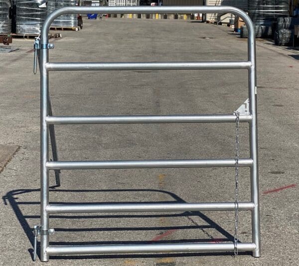 BULLMASTER 4' HD GATE GALV 6 BAR